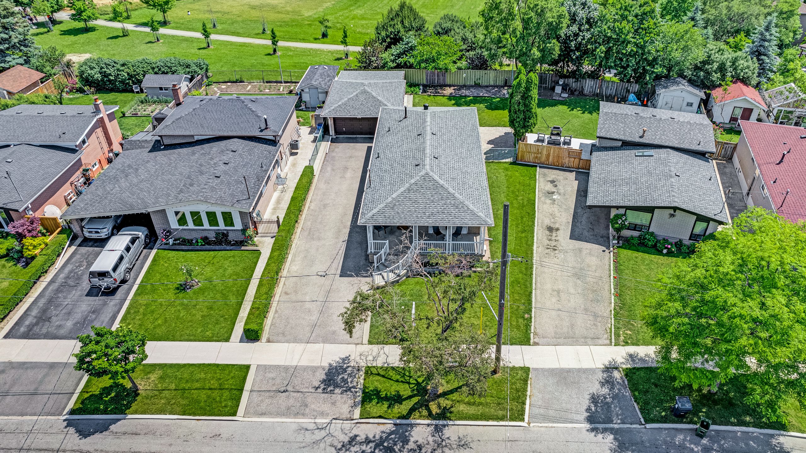 22 Secroft Crescent