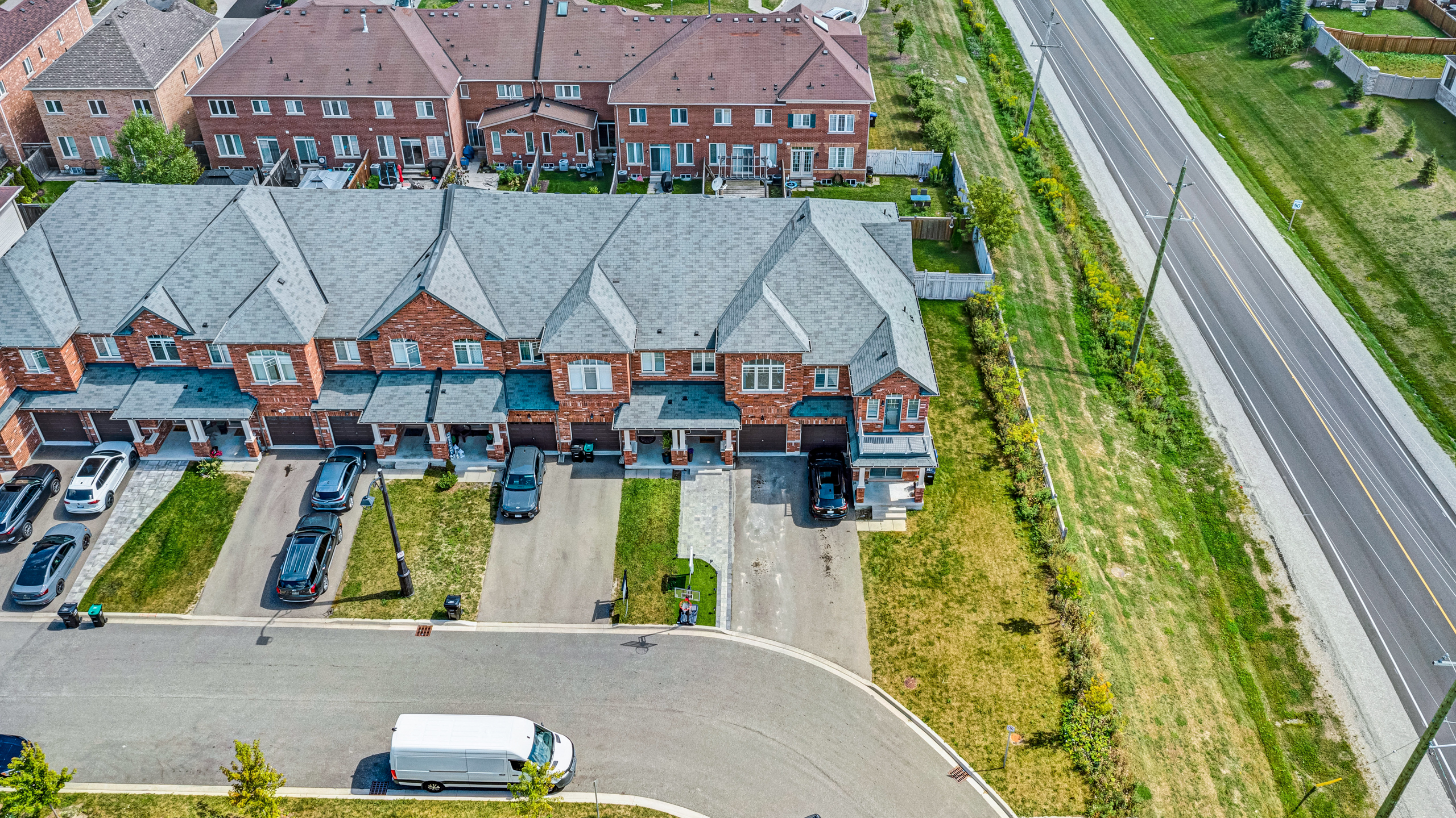 51 Selby Crescent