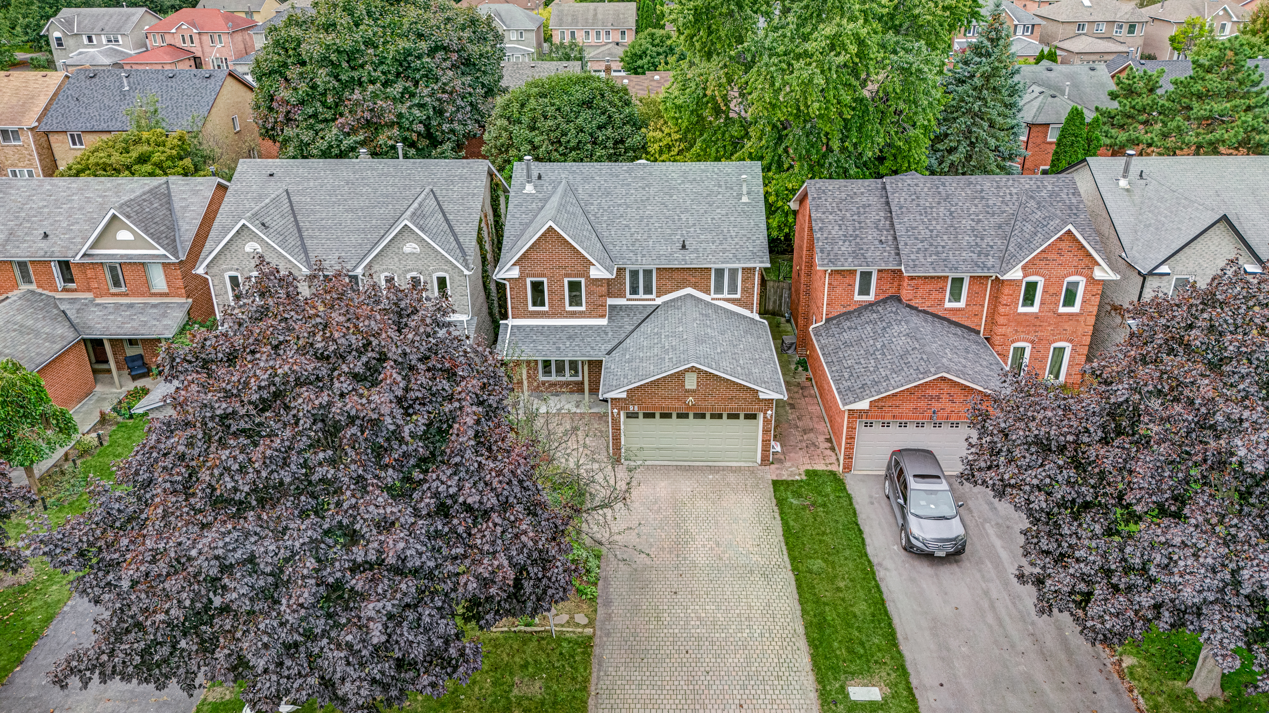 98 Kearney Drive