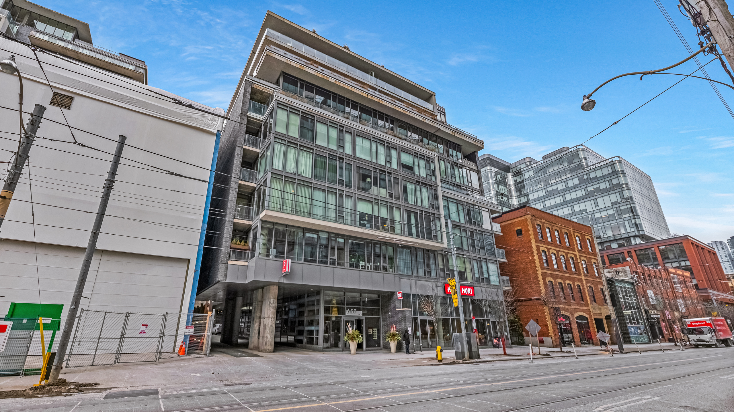 650 King Street West #903
