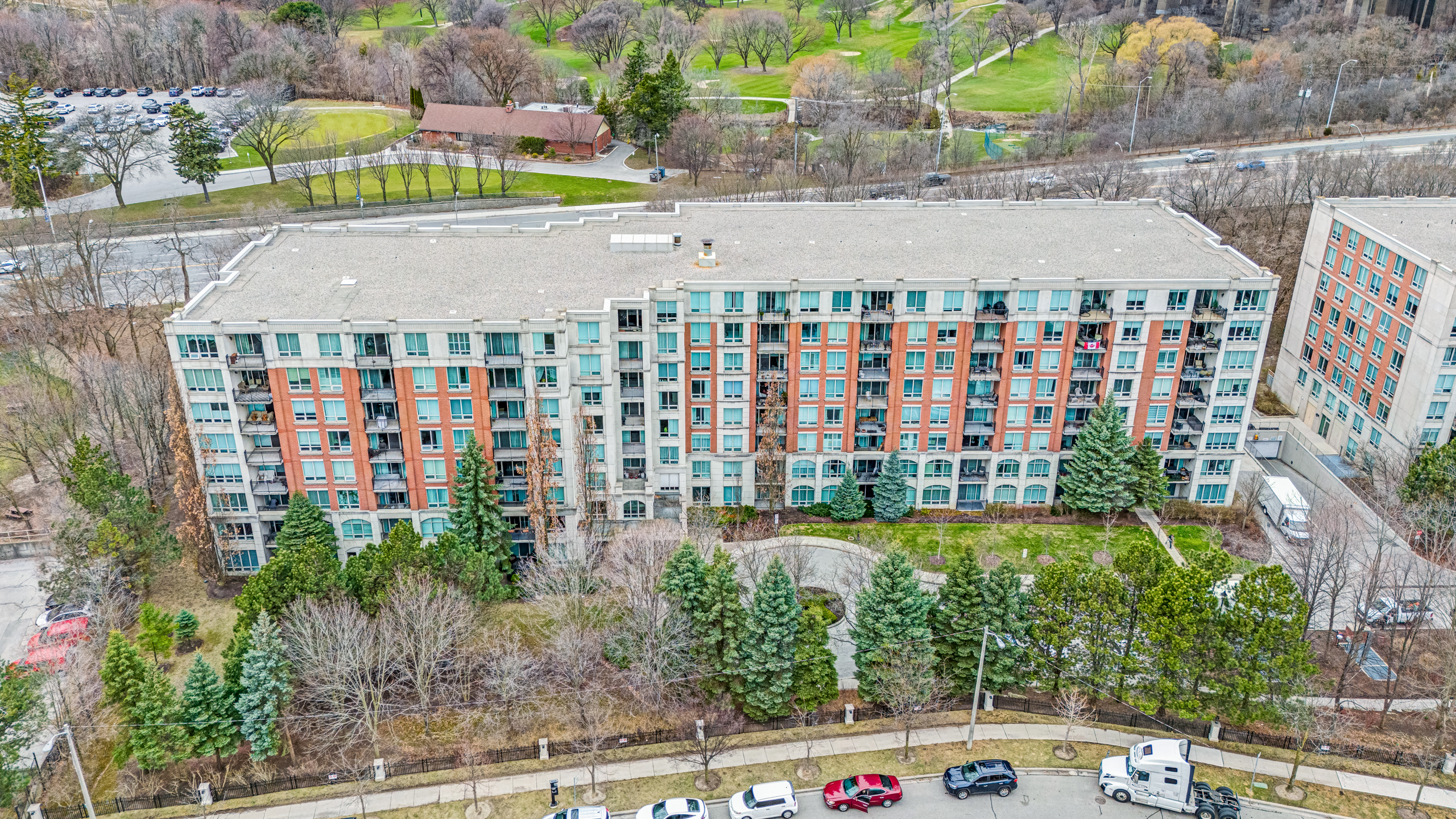 18 William Carson Crescent #318