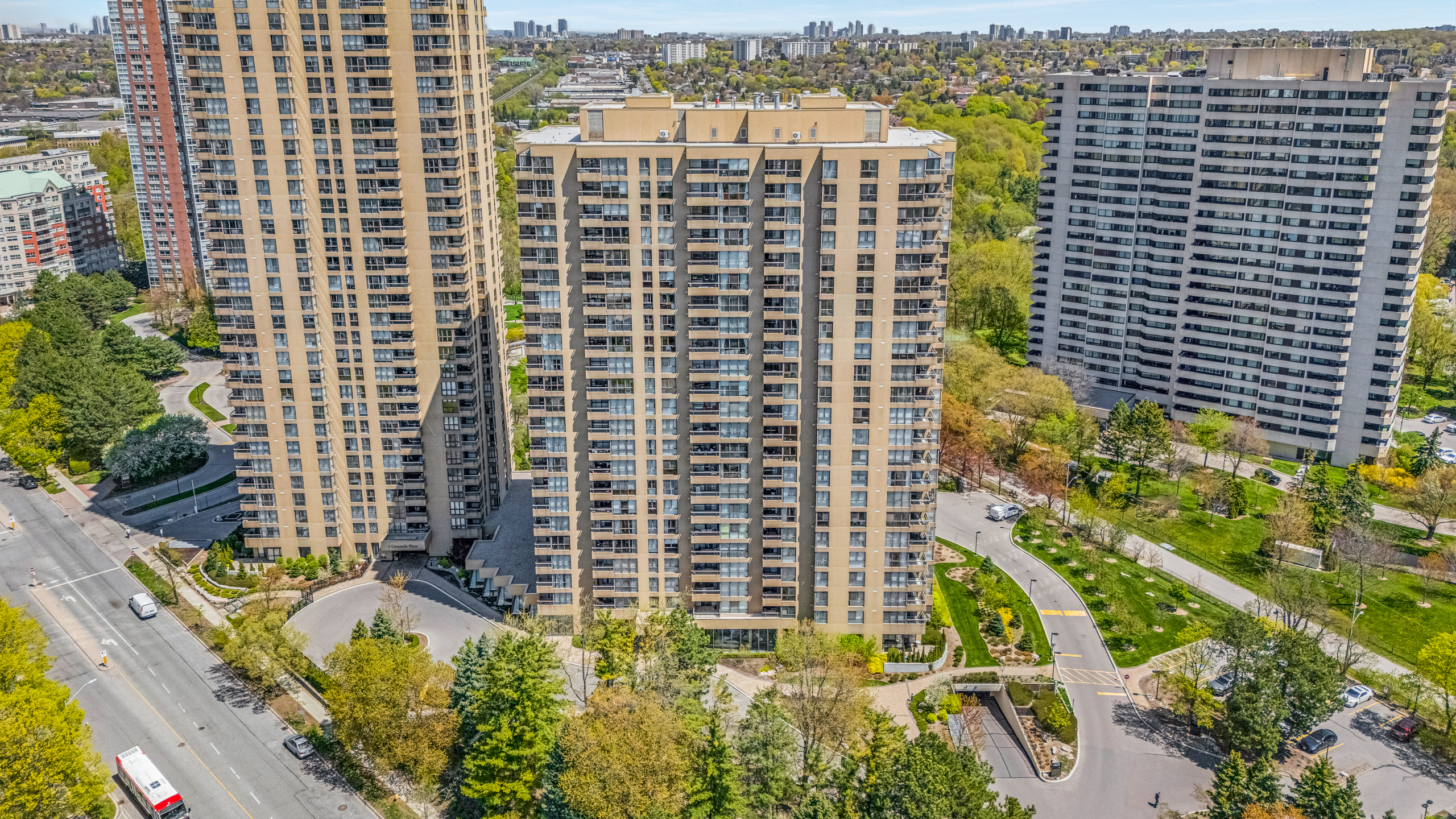 1 Concorde Place #1004