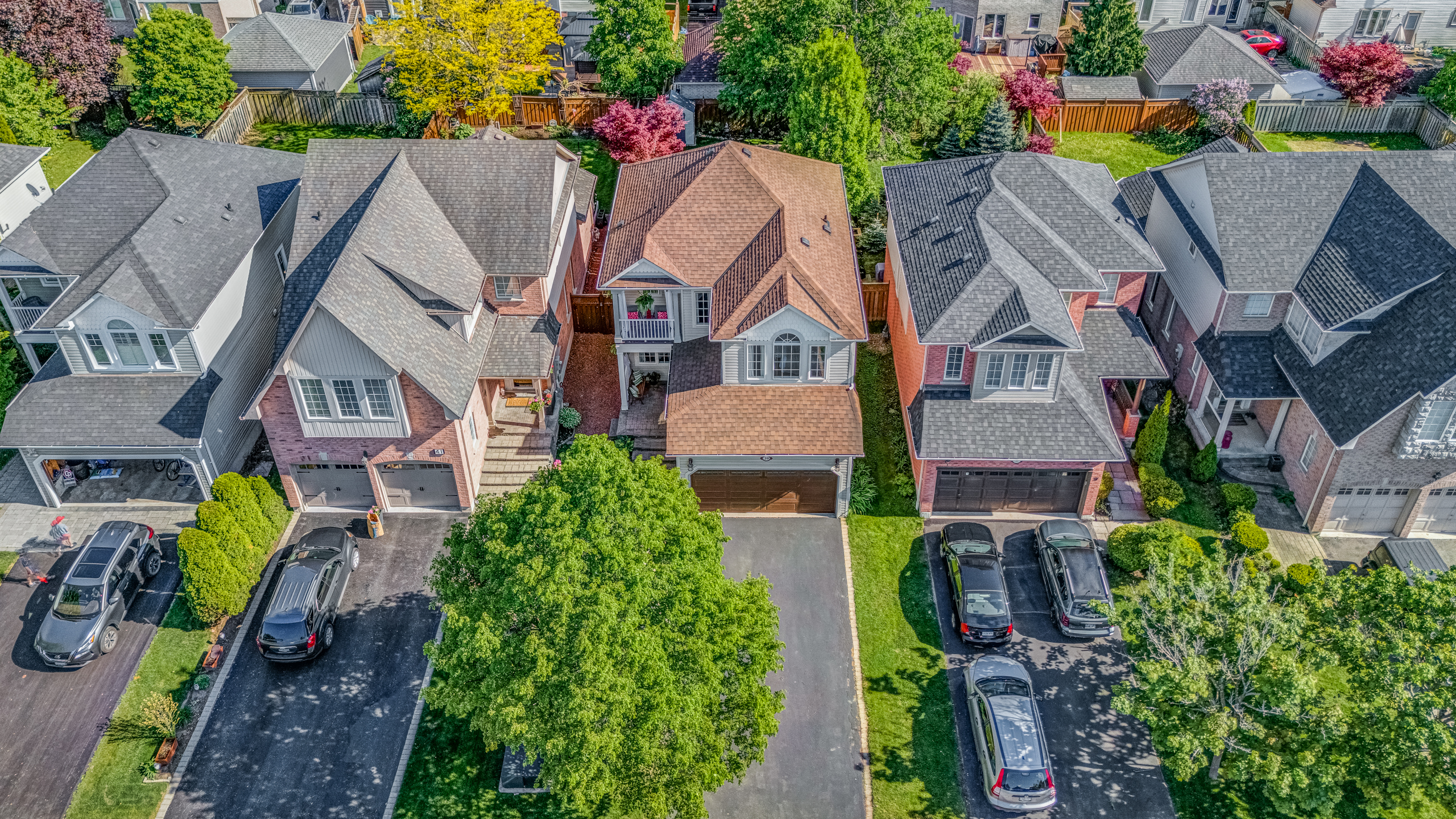 39 Divine Drive