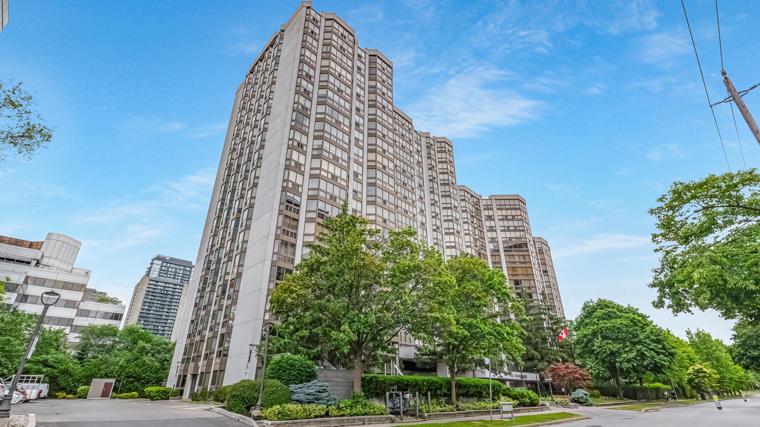 10 Kenneth Avenue #406