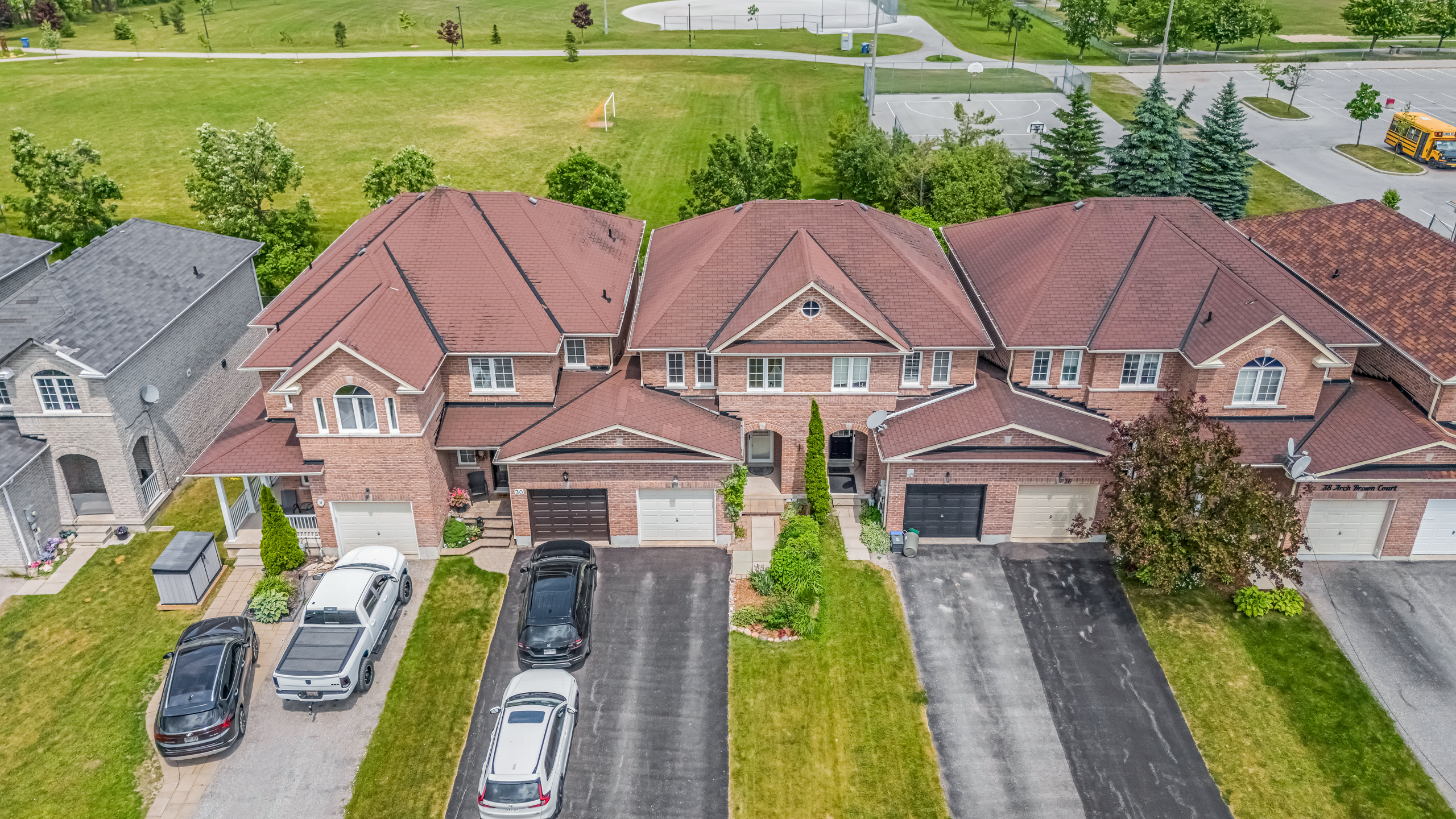 32 Arch Brown Court