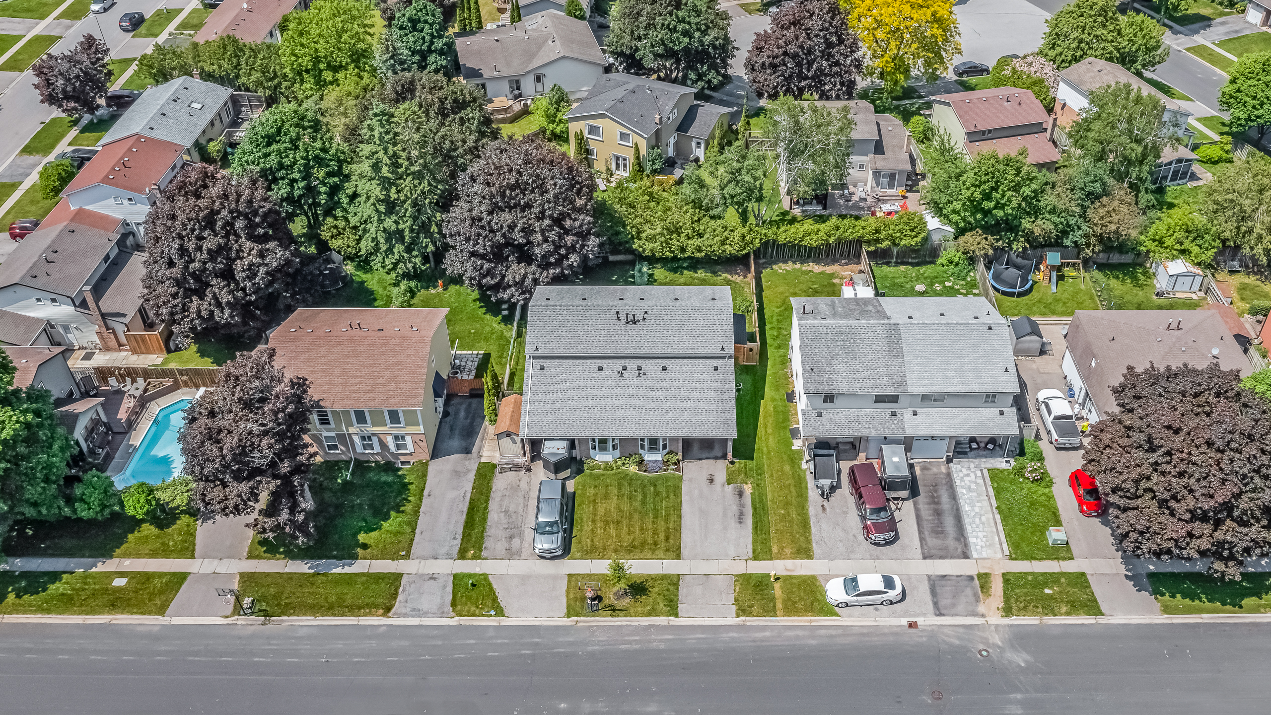 73 Roser Crescent