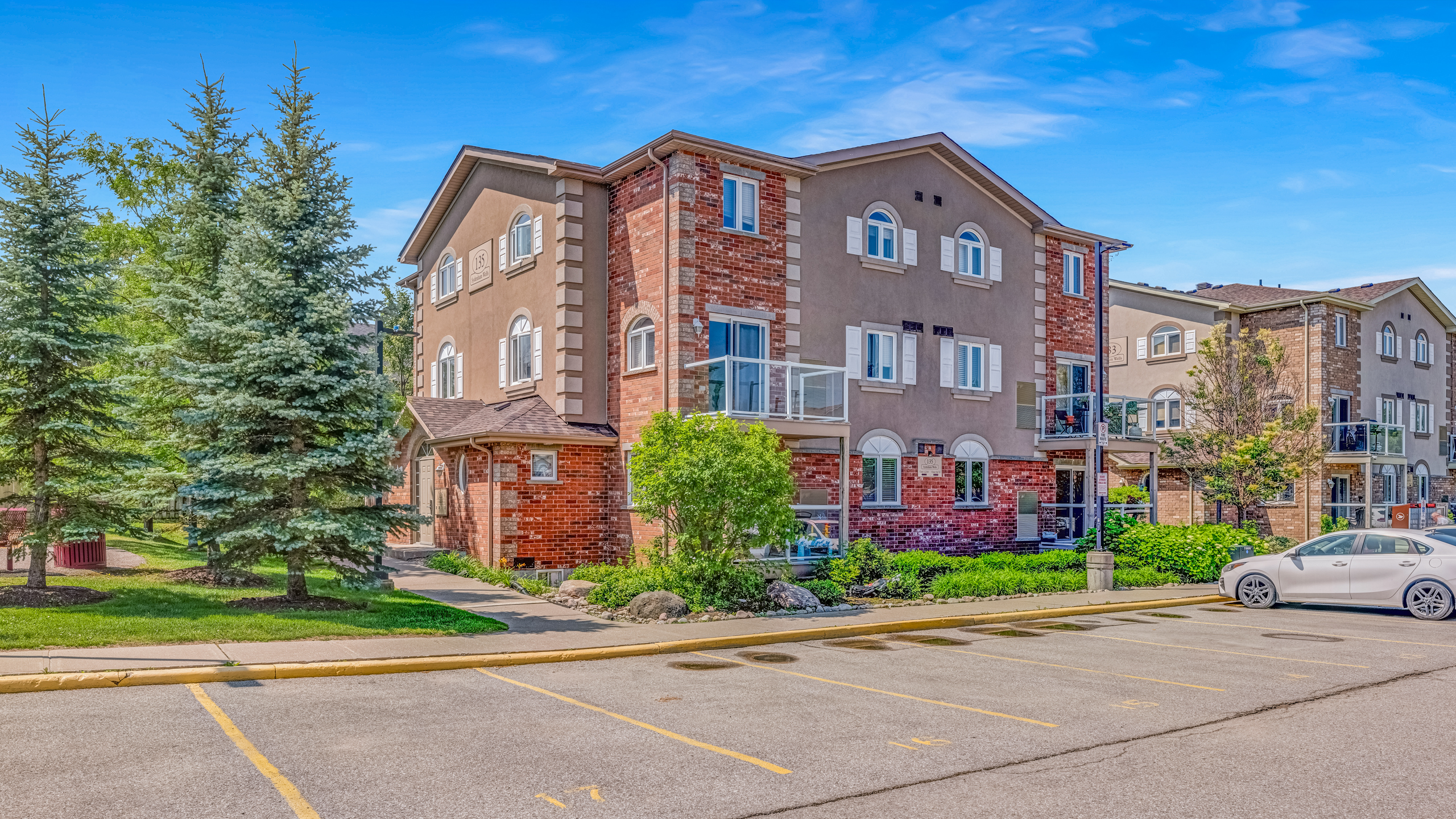 135 Sydenham Wells #6