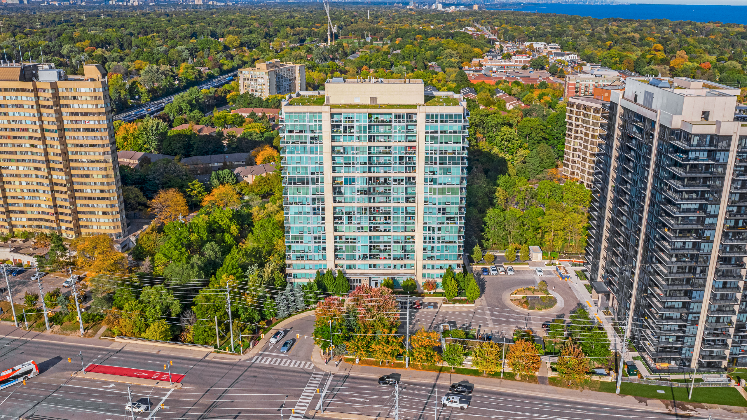 1055 Southdown Road #611