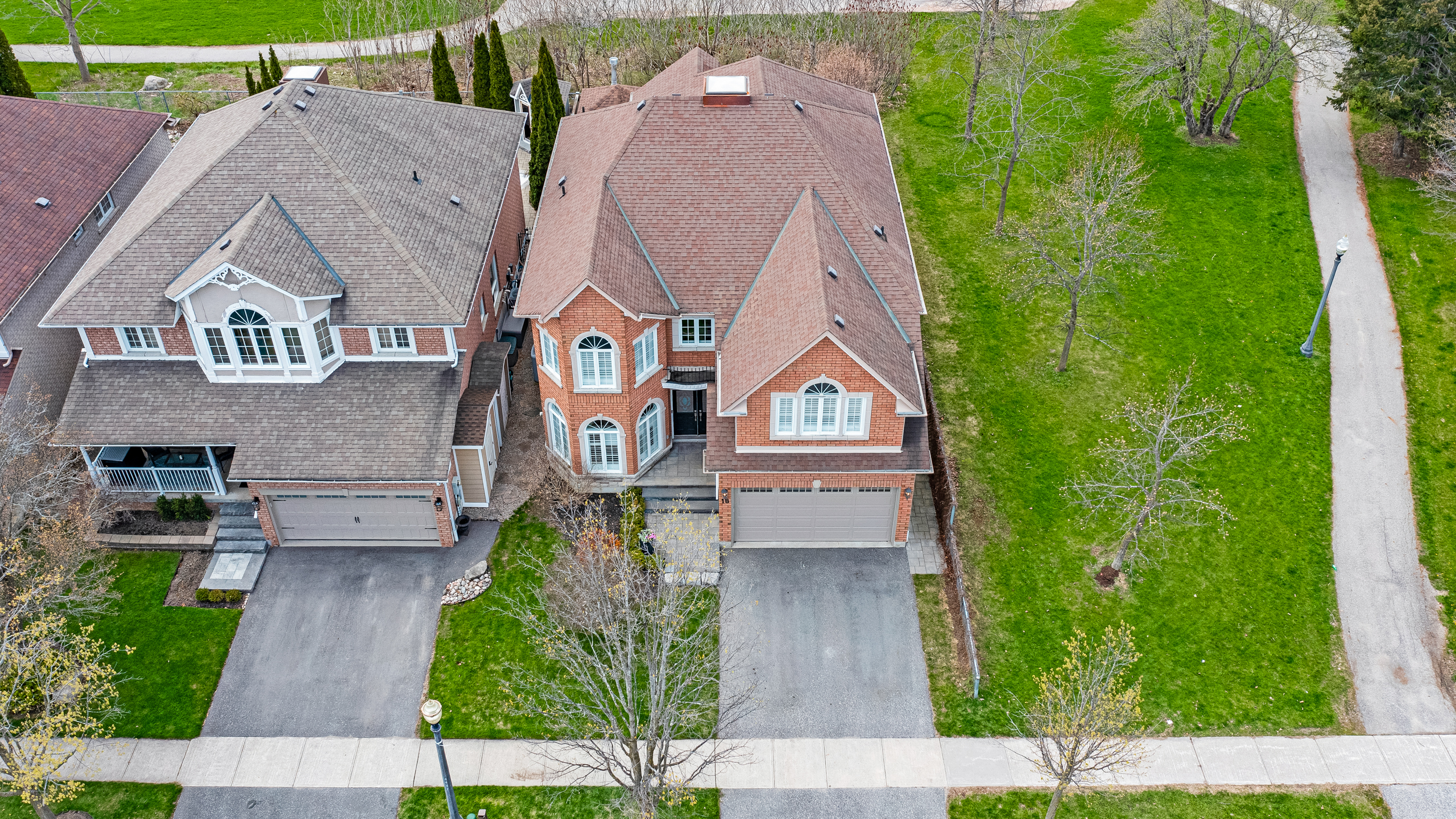 18 Hibbins Avenue