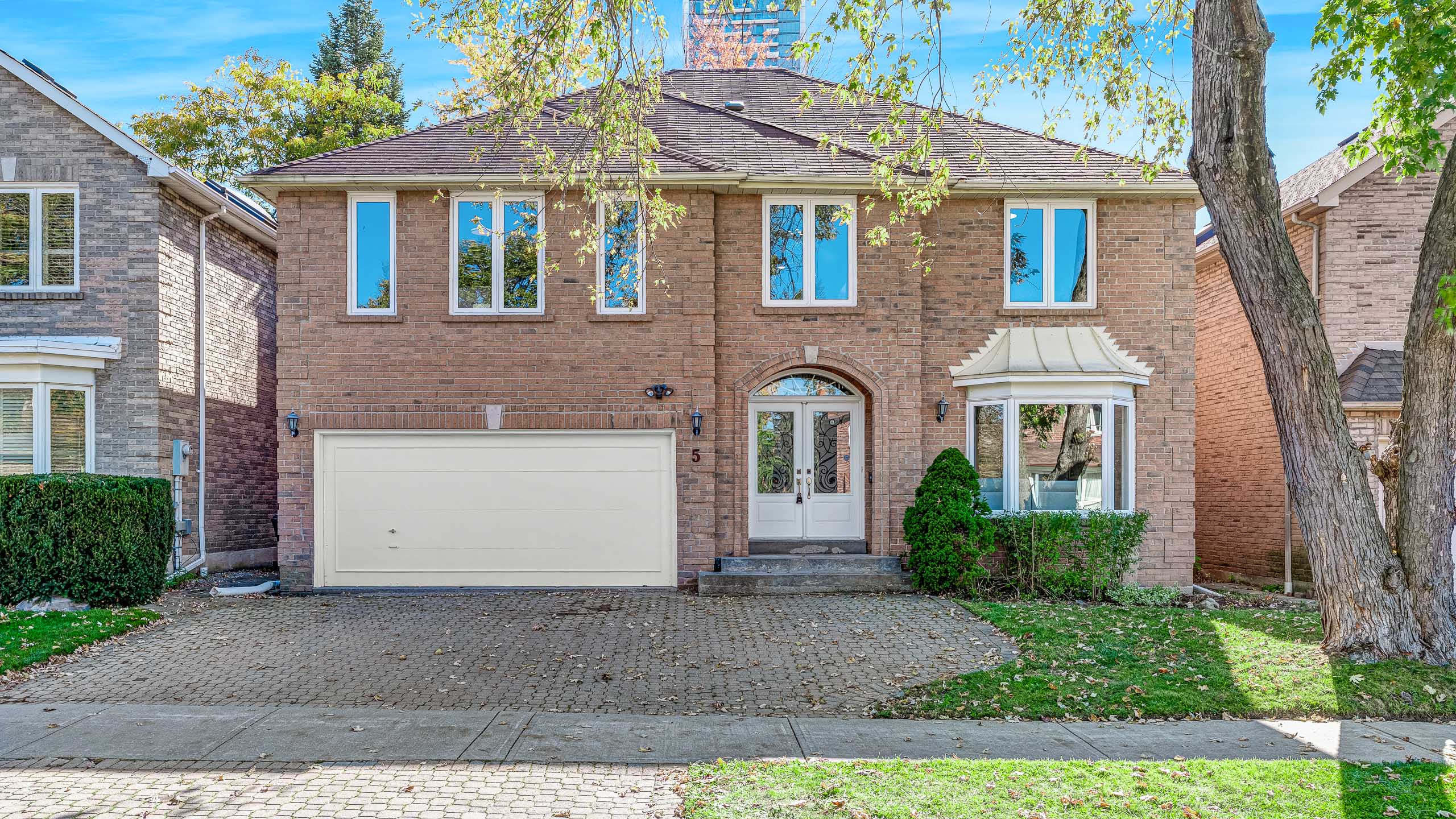 5 Patrick Boulevard
