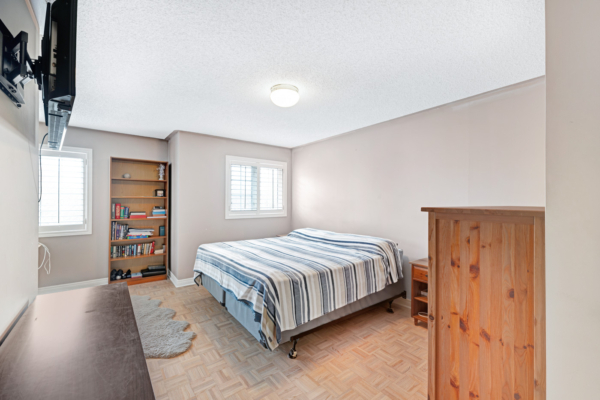 10-Marnet-Court-Bolton-Web-Salisbury-30