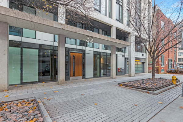 32-Camden-Street-#907-Toronto-Web-Salisbury-3