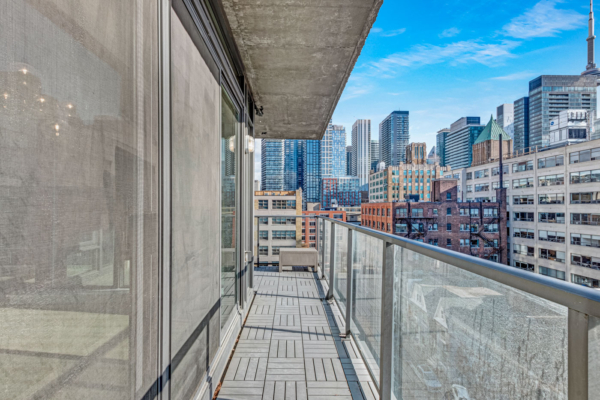 32-Camden-Street-#907-Toronto-Web-Salisbury-30