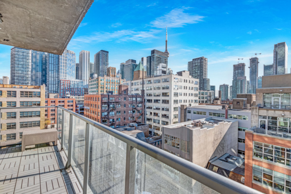 32-Camden-Street-#907-Toronto-Web-Salisbury-31