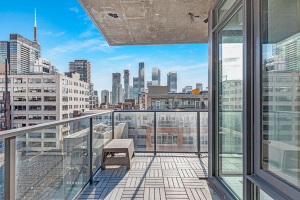 32-Camden-Street-#907-Toronto-Web-Salisbury-33