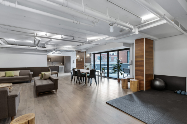 32-Camden-Street-#907-Toronto-Web-Salisbury-35