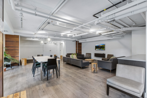 32-Camden-Street-#907-Toronto-Web-Salisbury-37