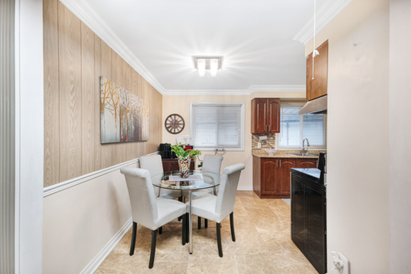 63-Fallingdale-Crescent-Toronto-Web-Salisbury-17