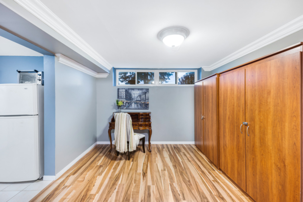 63-Fallingdale-Crescent-Toronto-Web-Salisbury-34