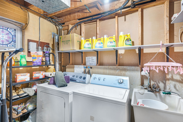 63-Fallingdale-Crescent-Toronto-Web-Salisbury-41