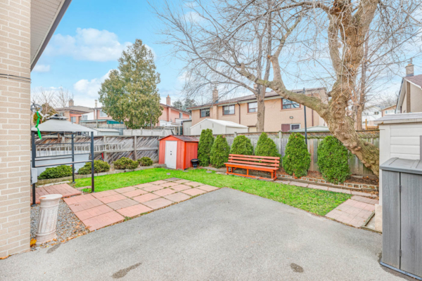 63-Fallingdale-Crescent-Toronto-Web-Salisbury-45