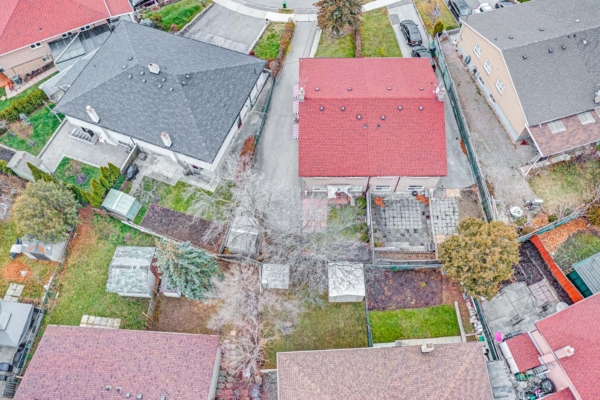 63-Fallingdale-Crescent-Toronto-Web-Salisbury-52