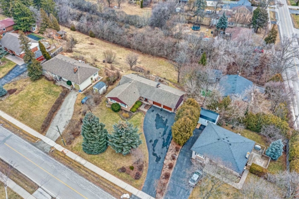 118-Ridge-Drive-Oakville-Web-Salisbury-3