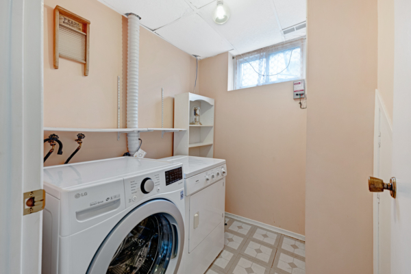 118-Ridge-Drive-Oakville-Web-Salisbury-46