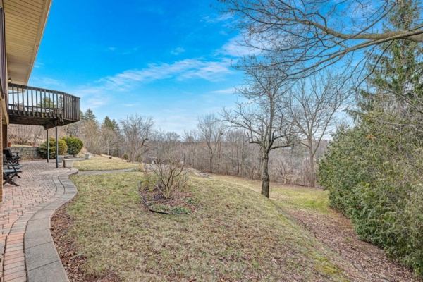 118-Ridge-Drive-Oakville-Web-Salisbury-48