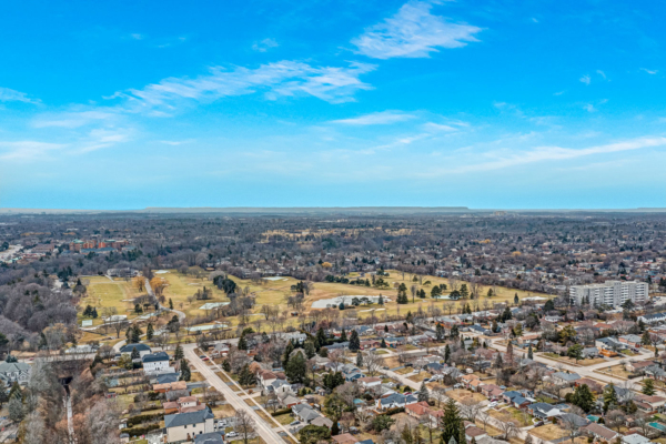 118-Ridge-Drive-Oakville-Web-Salisbury-63