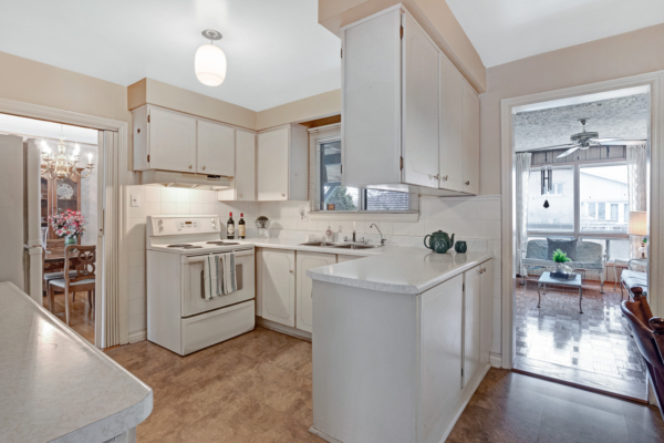 25-Fulwell-Crescent-Toronto-Web-Salisbury-18