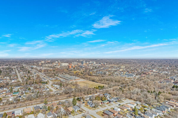 218-Hillside-Avenue-Oshawa-Web-Salisbury-49