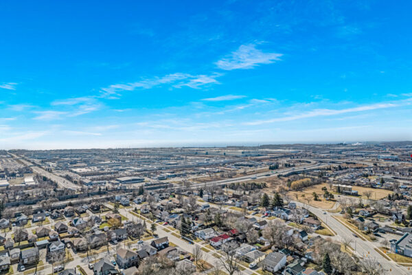 218-Hillside-Avenue-Oshawa-Web-Salisbury-51