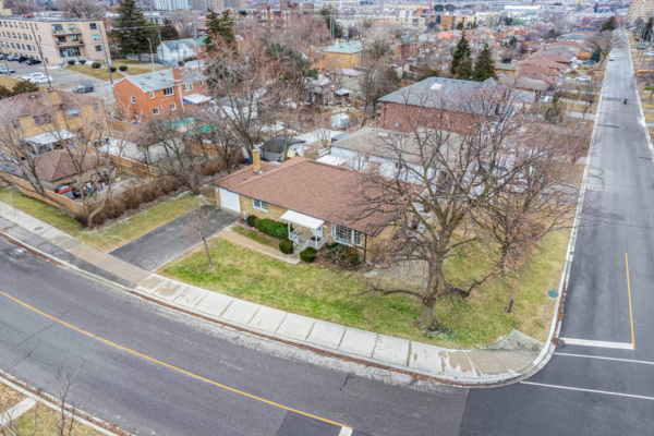 223-Epsom-Downs-Drive-Toronto-Web-Salisbury-2