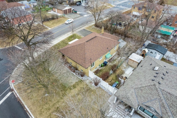 223-Epsom-Downs-Drive-Toronto-Web-Salisbury-46