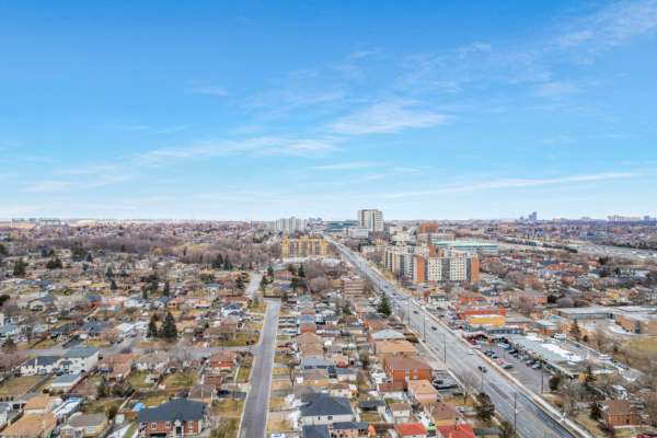 223-Epsom-Downs-Drive-Toronto-Web-Salisbury-59