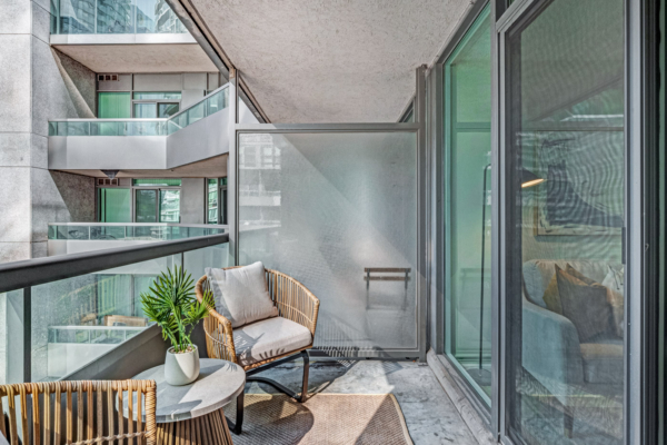 51-Lower-Simcoe-Street-#527-Toronto-Web-Salisbury-35