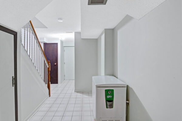 7-Athena-Court-Vaughan-Web-Salisbury-41