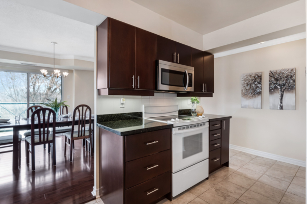 141-Woodbridge-Avenue-#204-Vaughan-Web-Salisbury-10