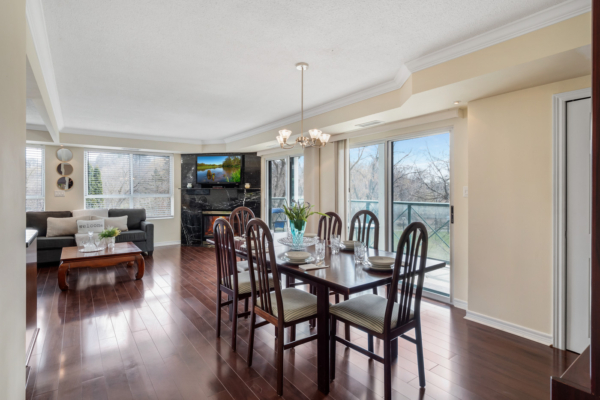 141-Woodbridge-Avenue-#204-Vaughan-Web-Salisbury-14