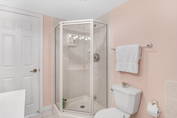 141-Woodbridge-Avenue-#204-Vaughan-Web-Salisbury-26