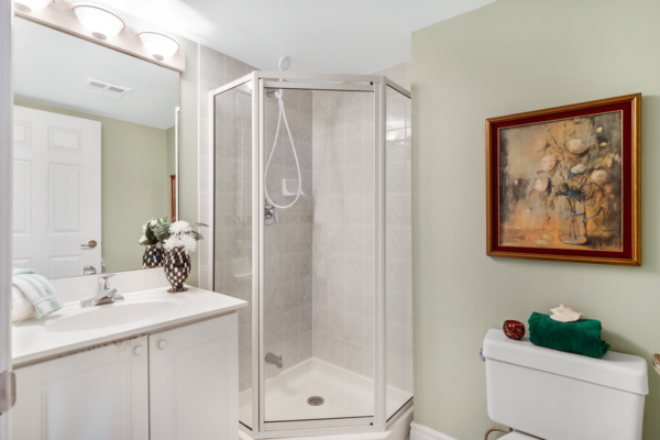141-Woodbridge-Avenue-#204-Vaughan-Web-Salisbury-31