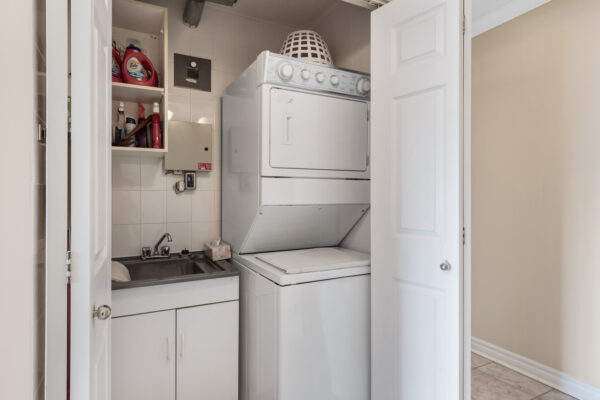 141-Woodbridge-Avenue-#204-Vaughan-Web-Salisbury-32