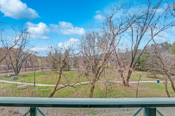 141-Woodbridge-Avenue-#204-Vaughan-Web-Salisbury-36