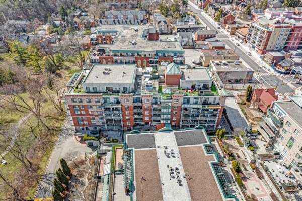 141-Woodbridge-Avenue-#204-Vaughan-Web-Salisbury-40