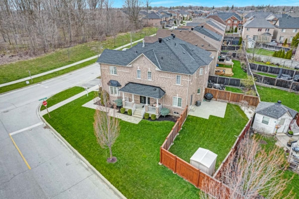 146-Ken-Laushway-Avenue-Stouffville-Web-Salisbury-4