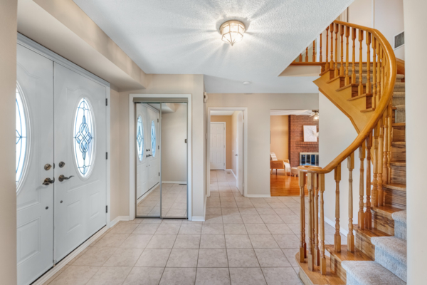 21-Steen-Drive-Mississauga-Web-Salisbury-10