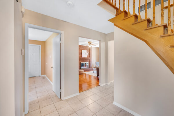 21-Steen-Drive-Mississauga-Web-Salisbury-12