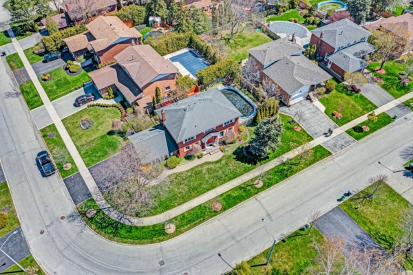 21-Steen-Drive-Mississauga-Web-Salisbury-2