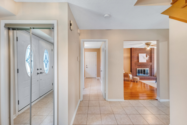 21-Steen-Drive-Mississauga-Web-Salisbury-25
